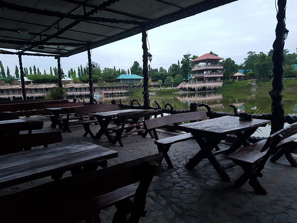 Chart Trip Resort Nakhon Ratchasima Extérieur photo